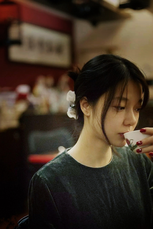 冰火对决，当极光森林撞上钢铁袋鼠